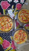 Domino's Pizza food