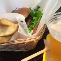 Freshness Burger フレッシュネスバーガー food