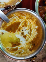 Moti Mahal Deluxe food