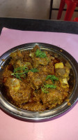 Avishkar Veg Non Veg food