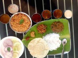 Curry Leaves food