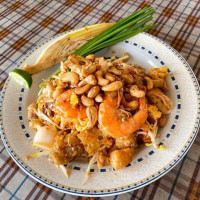 Baan Yai Phad Thai inside