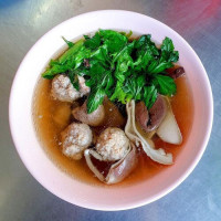 Kao Lao Siang Jee-lueat Moo Jao Kao food