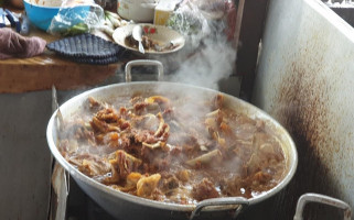 Sate Tengkleng Kambing Mbak Puji food