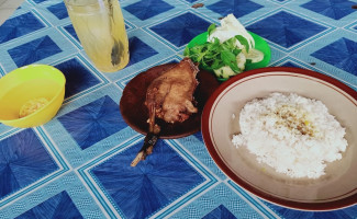 Bebek Goreng Ayam Goreng Surabaya Pak Sugeng food