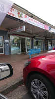 Lalor Park Hot Bread food