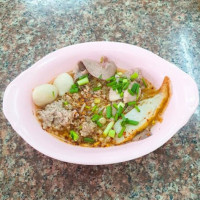 Rung Rueang Pork Noodle food