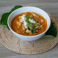 Baan Pomphet food