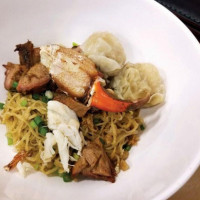 Sawang Noodles (si Phraya) food