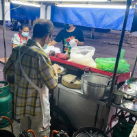 Somsak Pu Ob (charoen Rat) food