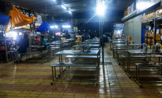 Bombay Chowpati Food Court food