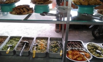 Warung Mbok Nonong food