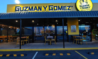 Guzman Y Gomez North Ipswich inside