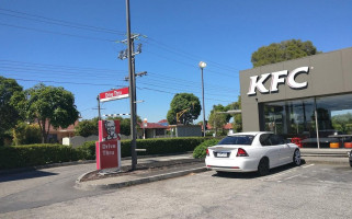 Kfc Clayton outside