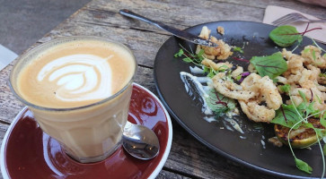 Coffee Cat On Kings Beach food