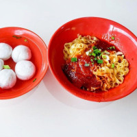 Lixin Teochew Fishball Noodles food