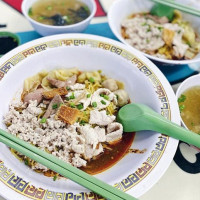 Hill Street Tai Hwa Pork Noodle food