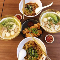 Ah Ter Authentic Teochew Fish Ball Noodles food