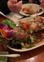 Nongkhai Thai - Eltham food