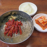 Yangyang Memil Makguksu food