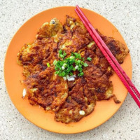 Chey Sua Carrot Cake food