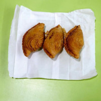 J2 Famous Crispy Curry Puff inside