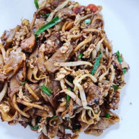 Hill Street Fried Kway Teow food