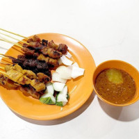 Chomp Chomp Satay food