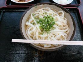 Jiǔ まんうどん food