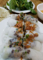 Bánh Cuốn Bà Hanh food