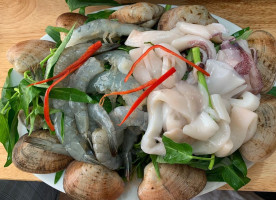 Minh Quỳnh Lẩu Cua Đồng food