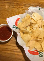 ‪chili's‬ food