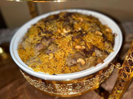 مطعم إمبيرو food