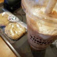 Tom N Toms Coffee food