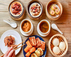 Xiàng Kǒu Xiāo Yè Diǎn Xīn Wǔ Fú Diàn food