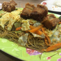 Tia Belles Pancit Malabon Pichi- Pichi food