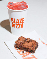 Blaze Pizza food