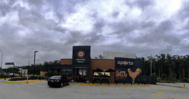 Oporto Birtinya Drive Thru outside