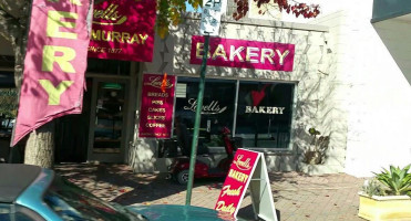 Lovell's Bakery on the Murray outside