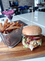 Gourmet Central Pizza Burger Feilding food