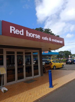 Red Horse Cafe outside