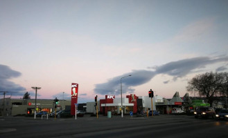 Kfc Oamaru outside