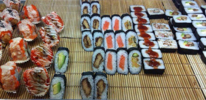 Sen Sushi food