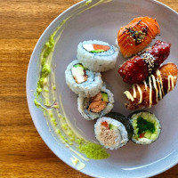 Rolling Sushi food