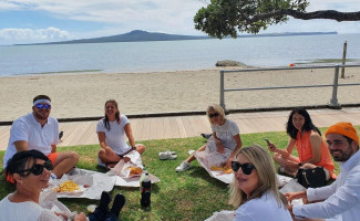 Kohi Fresh Fish Takeaways outside