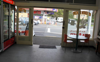 Mount Eden Bakery Lunchbar inside