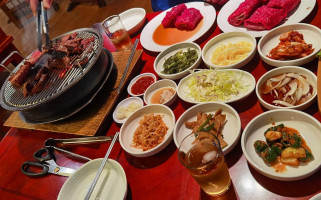 Taenung Korean Bbq food