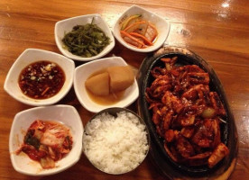 Shān Shuǐ Jiǎ Shān Korean Bbq (san Su Gab San) food