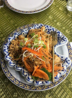 Mae Glong Thai food