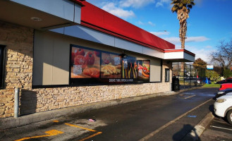 Burger King Papatoetoe outside